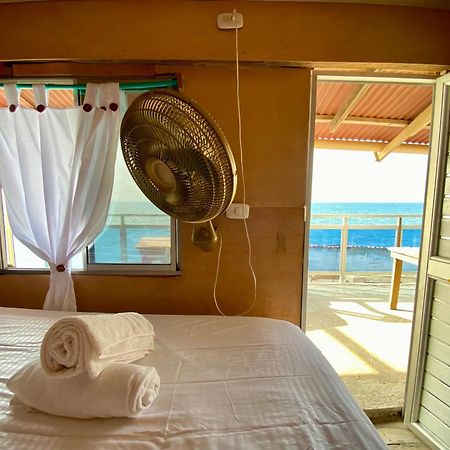 איסלה מוקורה Eco Hostal Estrella De Mar מראה חיצוני תמונה