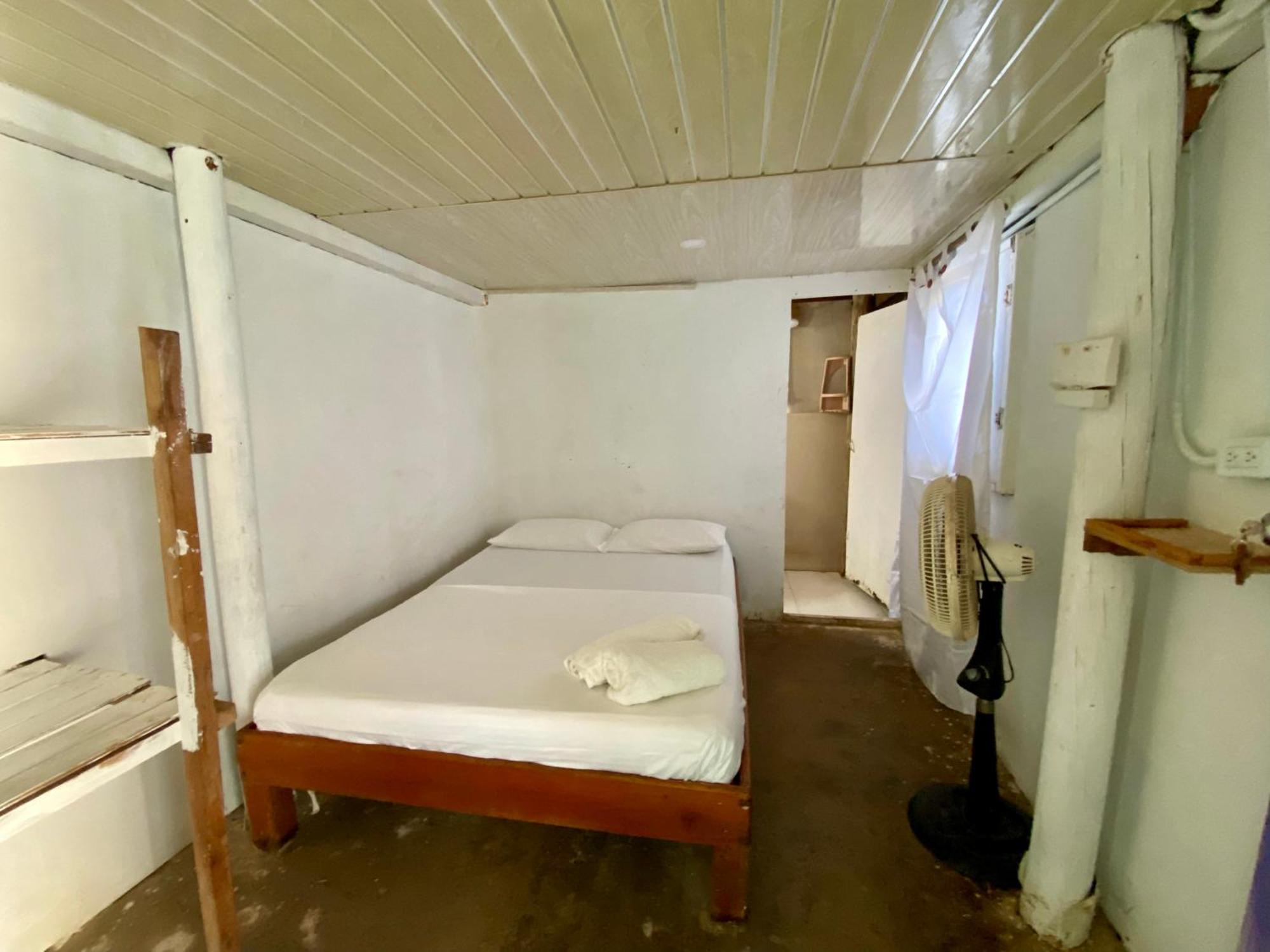 איסלה מוקורה Eco Hostal Estrella De Mar מראה חיצוני תמונה