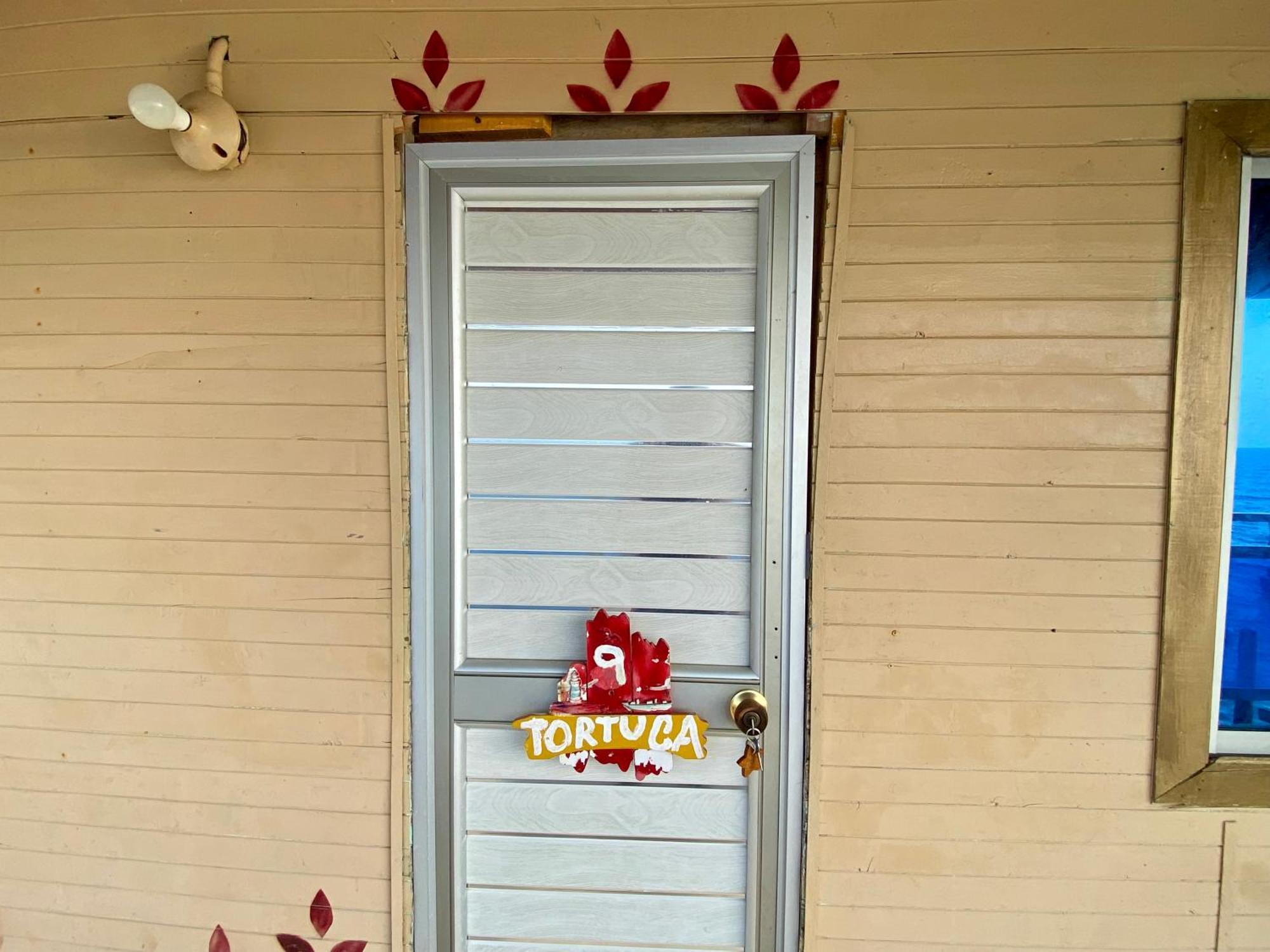 איסלה מוקורה Eco Hostal Estrella De Mar מראה חיצוני תמונה